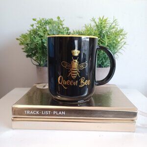 Queen Bee Mug | Ceramic | 15 oz | Black, Gold & Yellow
